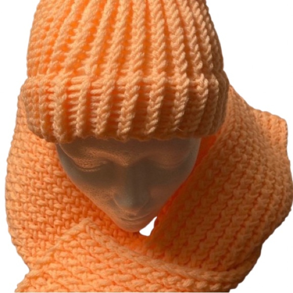 HANDMADE chunky knit scarf and beanie hat set in peach for adults